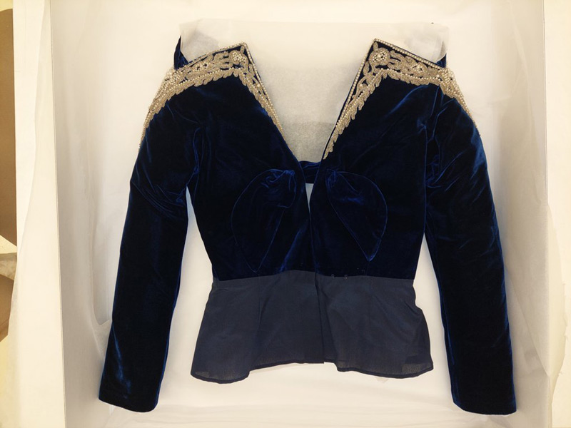 Restauro Abiti e Accessori